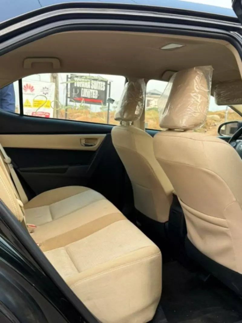 Toyota Corolla   - 2017