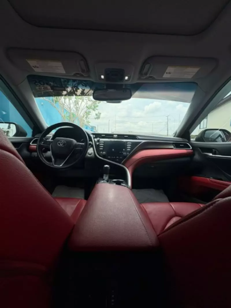 TOYOTA Camry - 2018