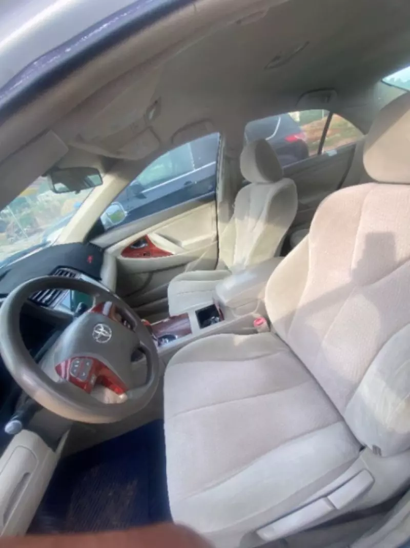 TOYOTA Camry   - 2011