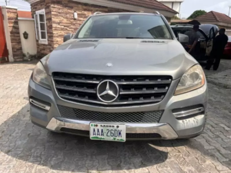 Mercedes-Benz ML 350   - 2012