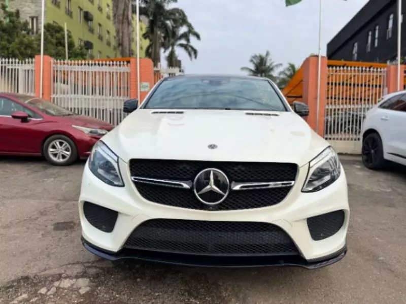 Mercedes-Benz GLE-Class   - 2019