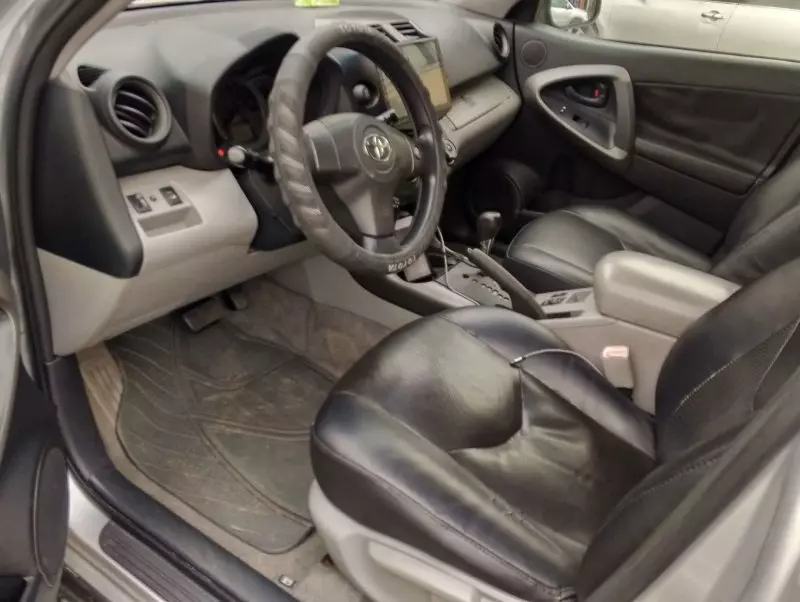 Toyota RAV 4 - 2009