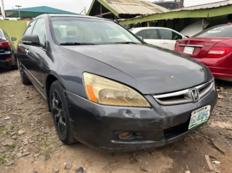Honda Accord - 2007