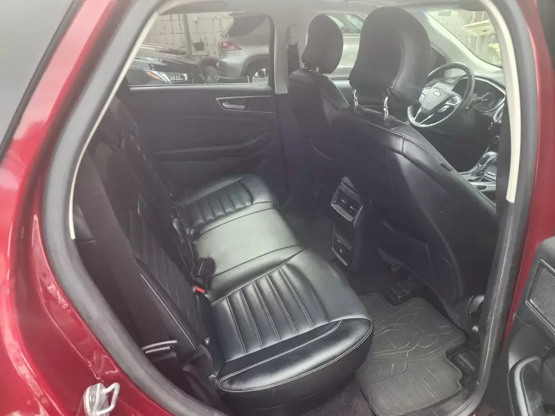 Ford Edge   - 2015