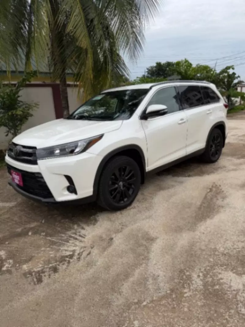 TOYOTA Highlander   - 2019