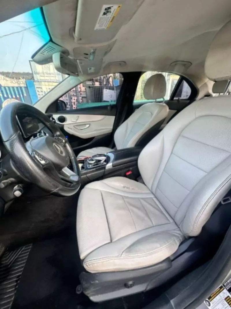 Mercedes-Benz C 300   - 2015
