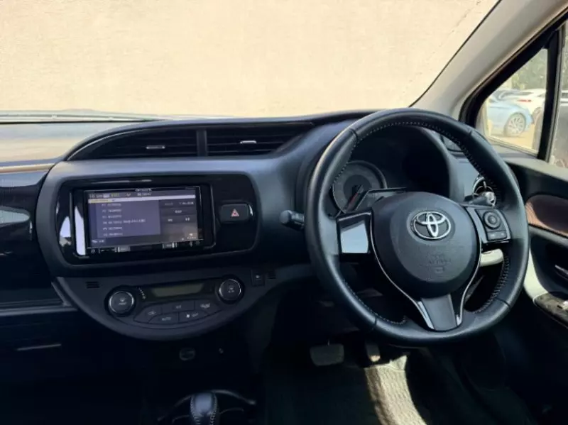 TOYOTA Vitz - 2018