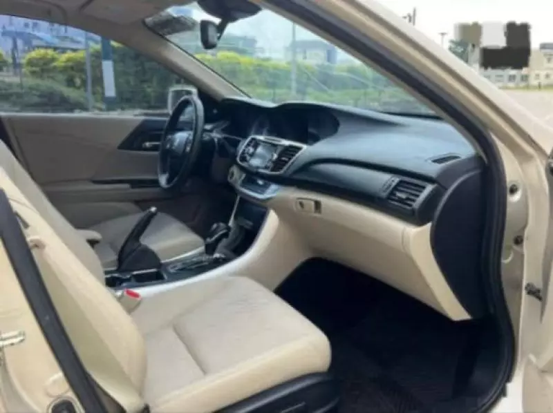 Honda Accord   - 2014