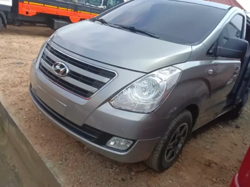 Hyundai Grand starex   - 2016