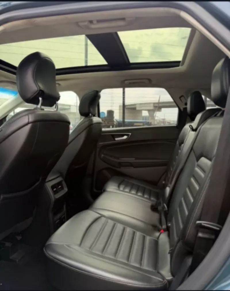 Ford Edge   - 2016