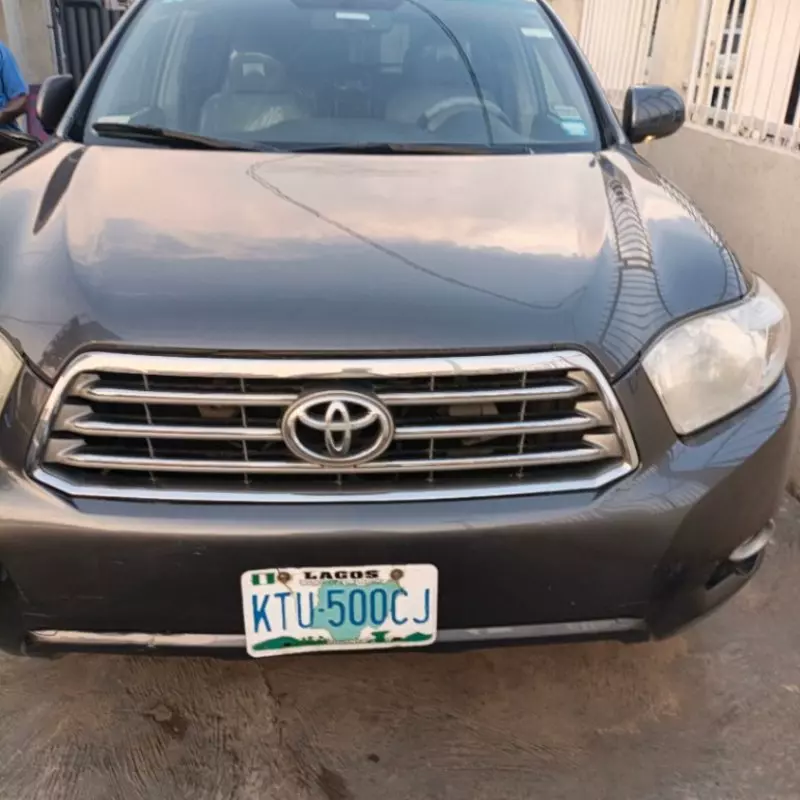 Toyota Highlander   - 2009