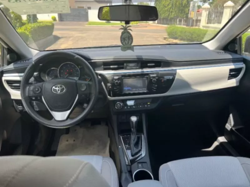 Toyota corolla   - 2016