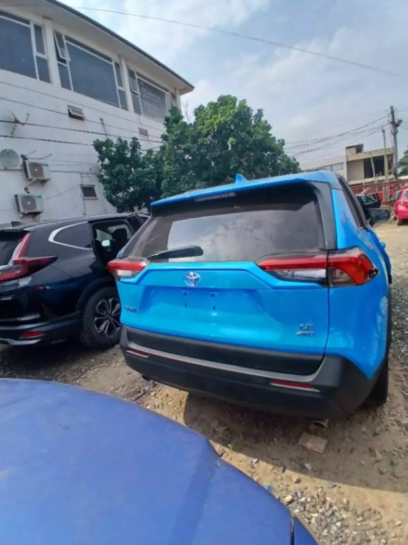 TOYOTA Rav4   - 2019