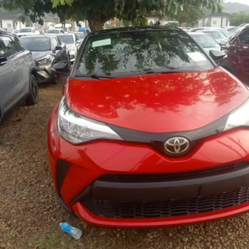 TOYOTA C-HR   - 2020