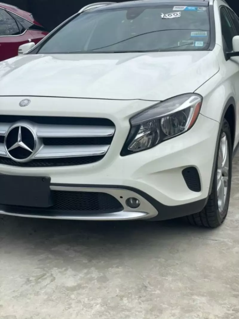 Mercedes-Benz GLA 250   - 2017