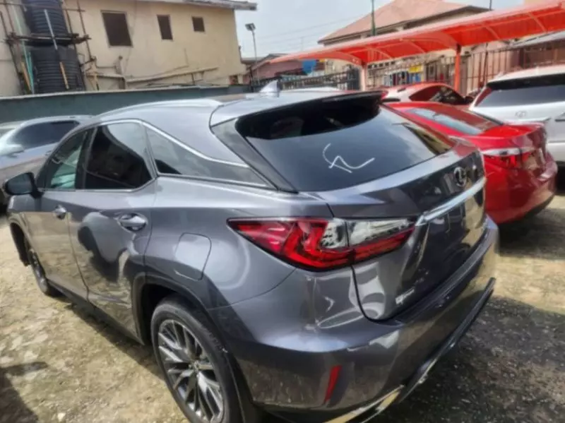 Toyota Lexus RX 350h   - 2019