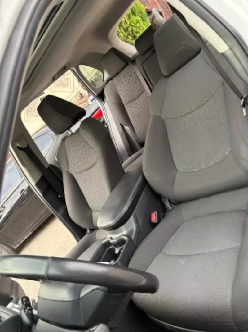 Toyota RAV4 - 2021