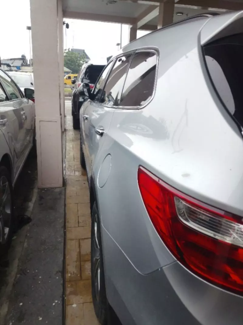 Hyundai Santa FE - 2015