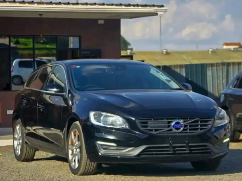 Volvo V60   - 2018