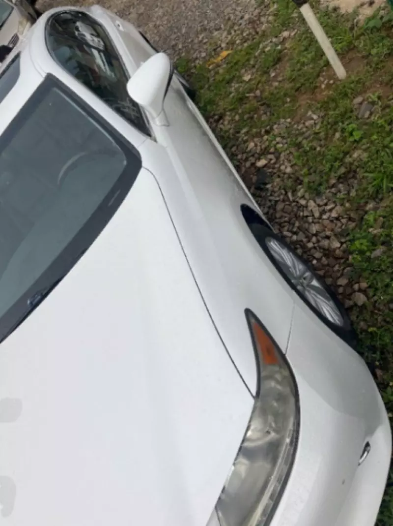 Lexus ES   - 2013