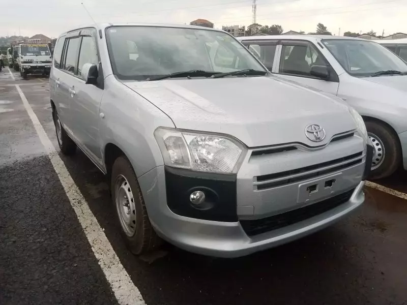 Toyota Succeed    - 2017