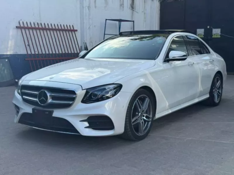 Mercedes-Benz E200   - 2018