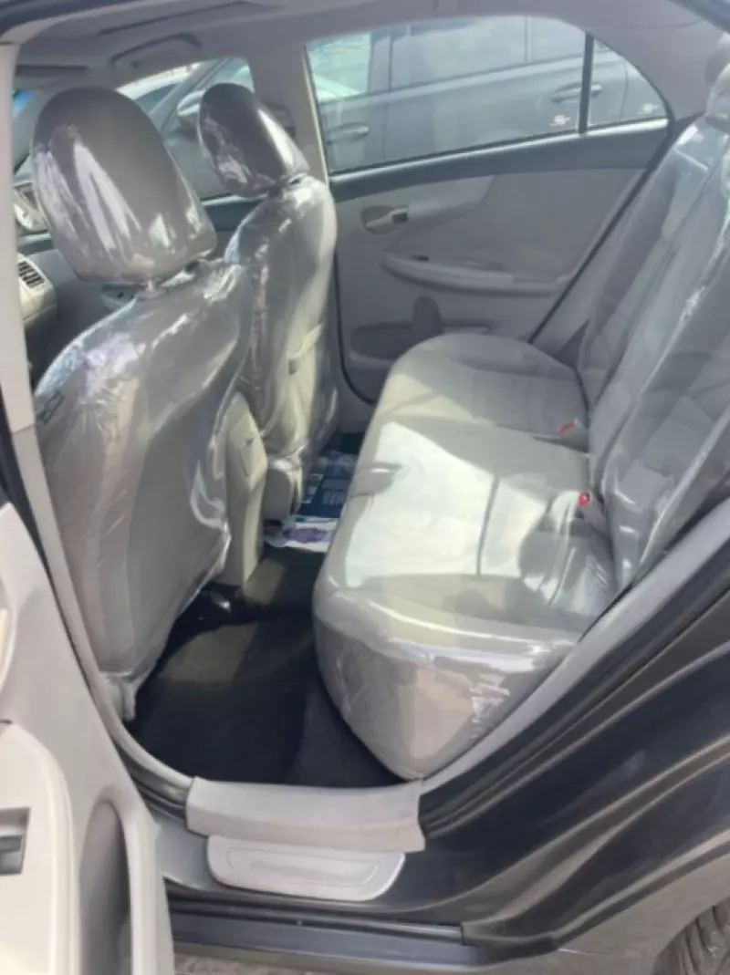 Toyota Corolla   - 2013