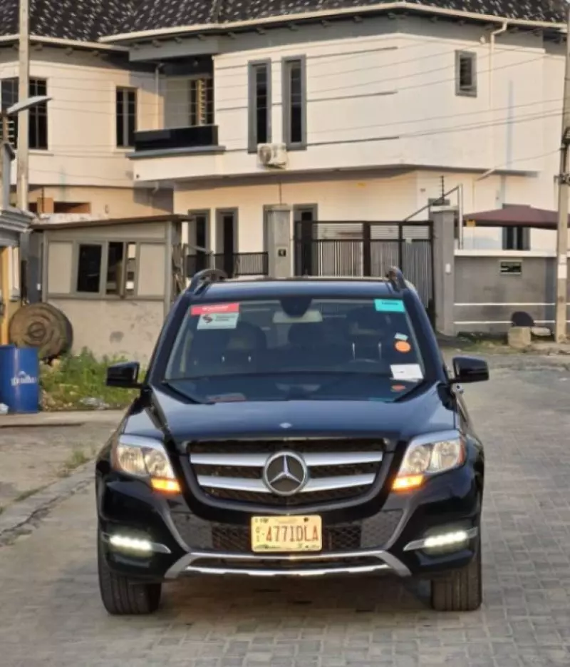 Mercedes-Benz GLK 350   - 2013