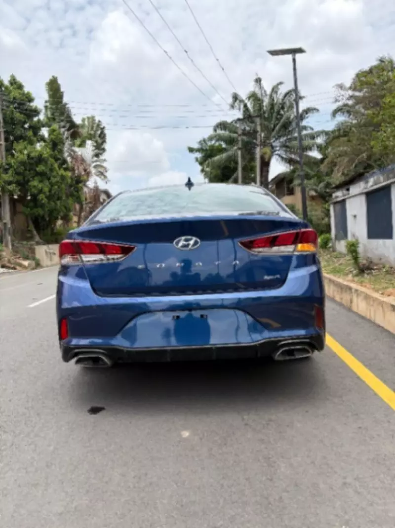 Hyundai Sonata   - 2018