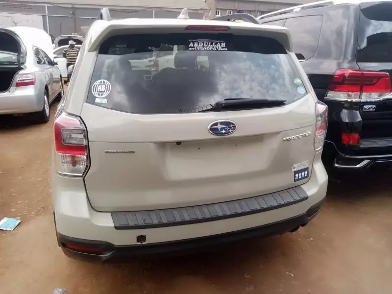 Subaru Forester   - 2015