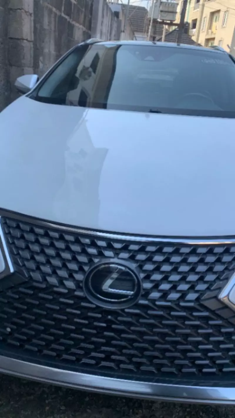 Lexus RX   - 2020