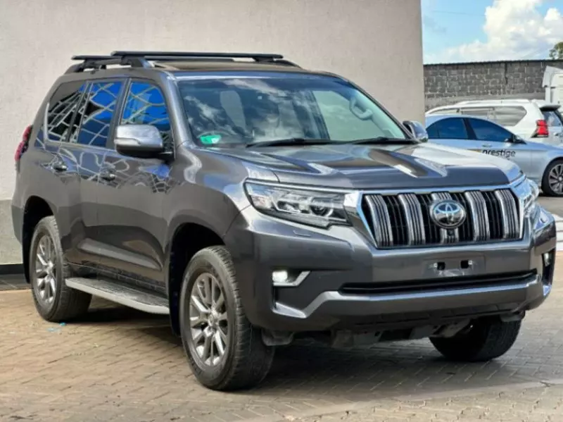 Toyota Landcruiser Prado   - 2019