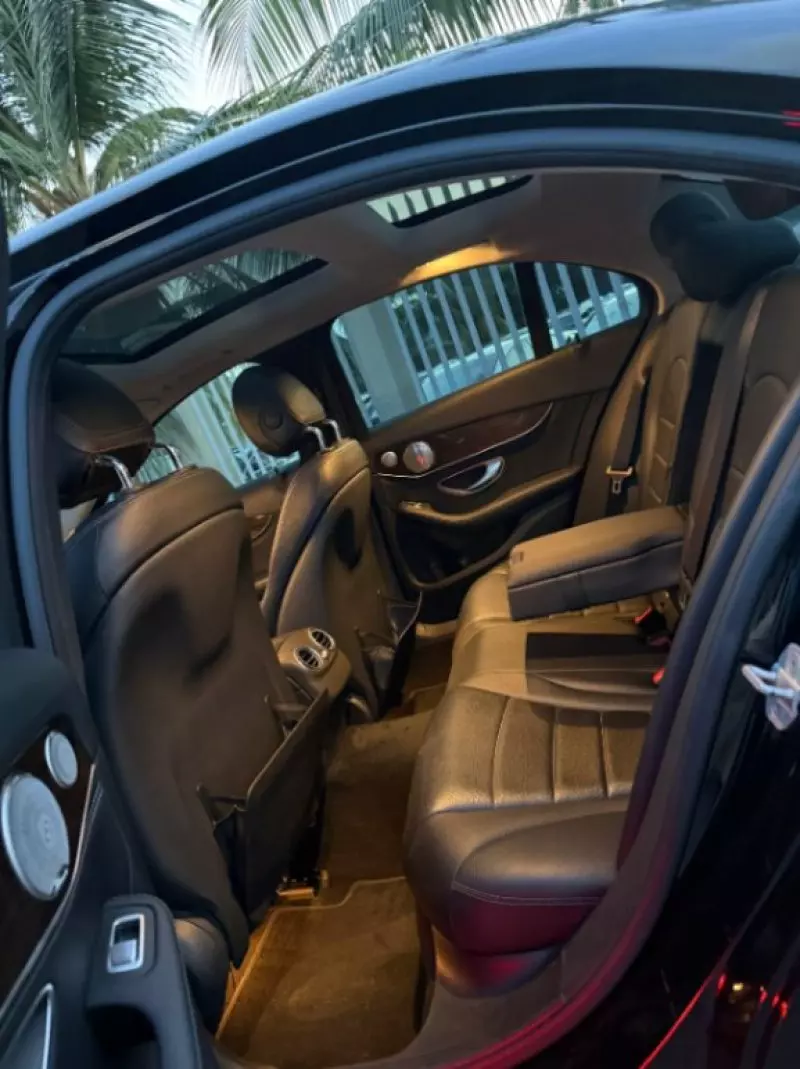 Mercedes-Benz C 300   - 2015