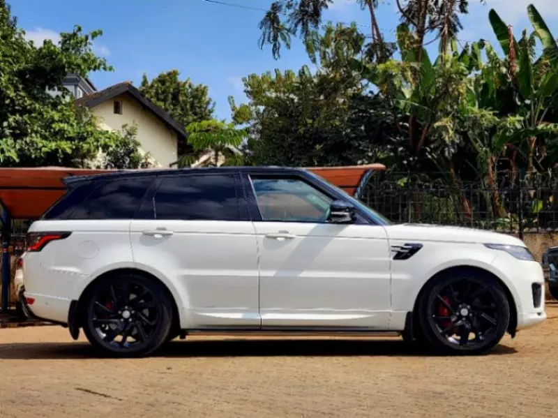 Land Rover Range Rover Sport   - 2022