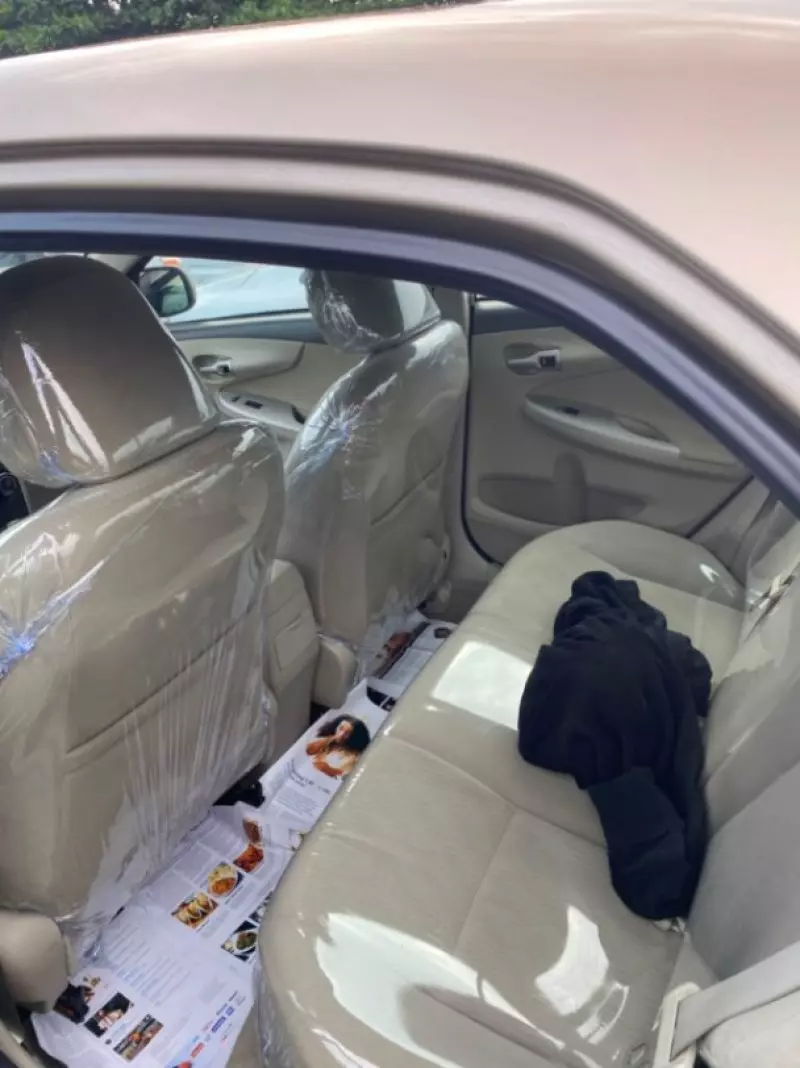 TOYOTA Corolla   - 2010