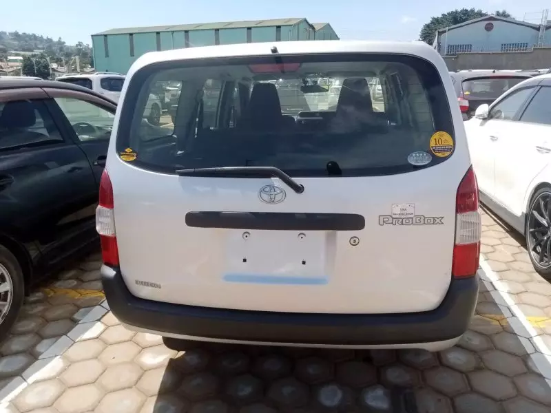 Toyota Probox    - 2017