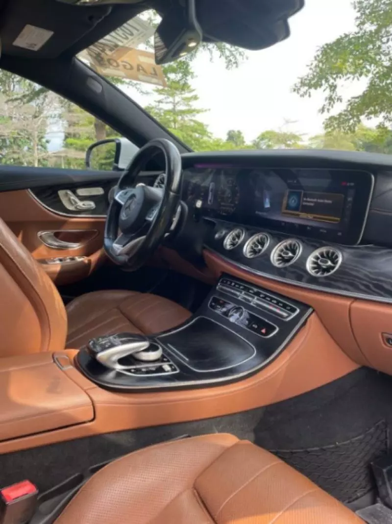 Mercedes-Benz E-Class - 2018