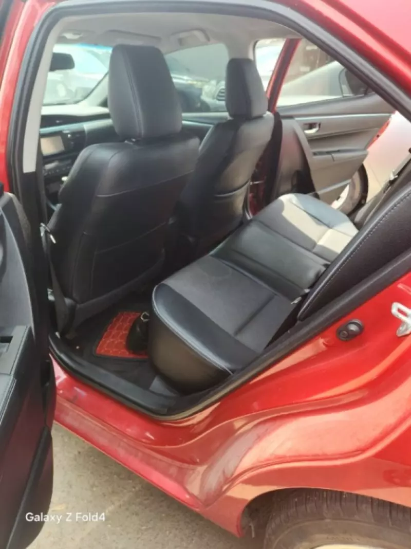 Toyota Corolla   - 2016