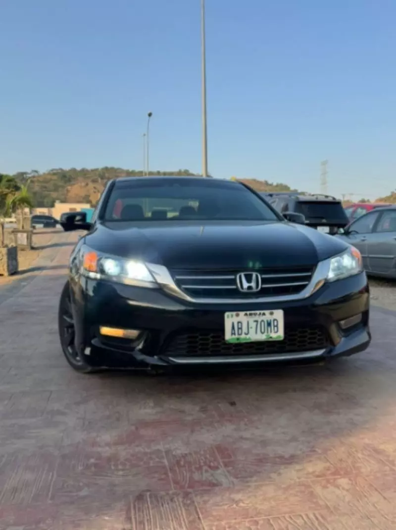 Honda Accord - 2013