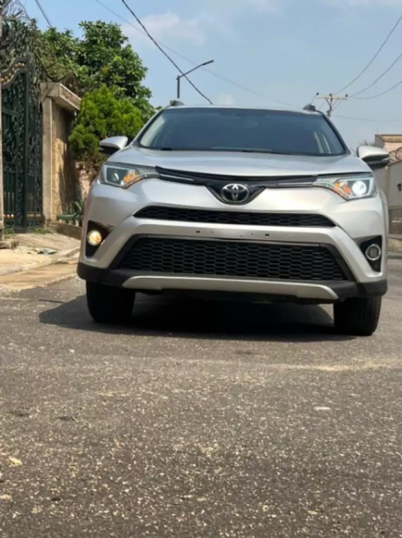 TOYOTA RAV 4   - 2014