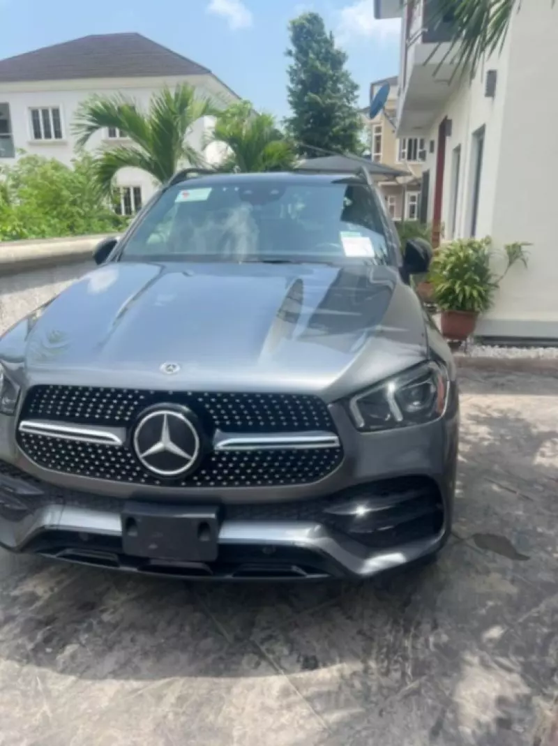 Mercedes-Benz GLE-Class   - 2020