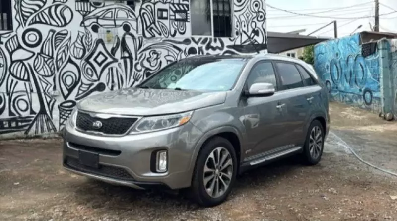 KIA Sorento   - 2013