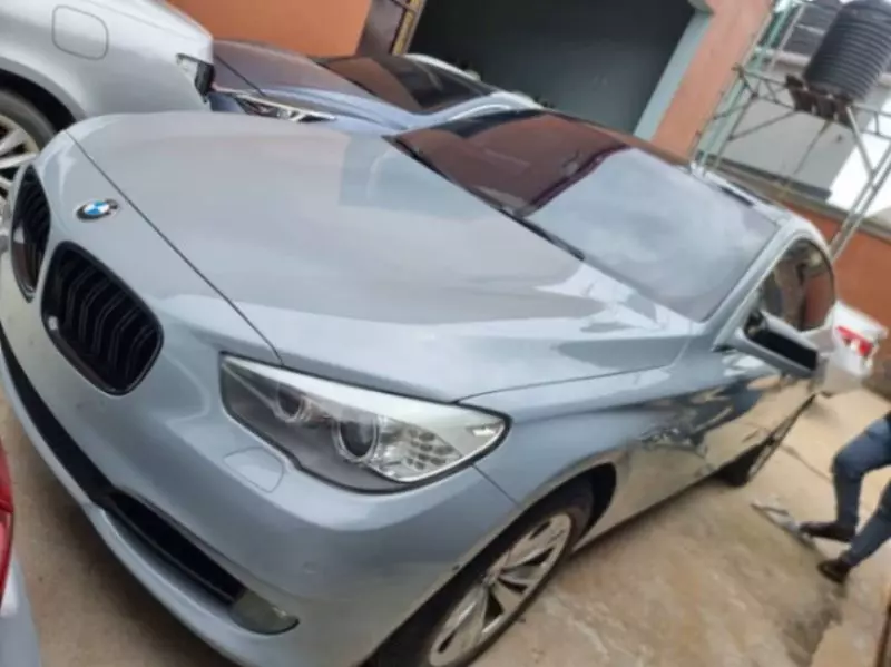 BMW 535i   - 2010