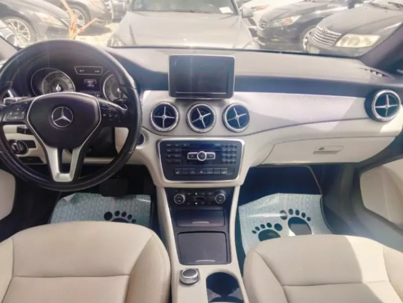 Mercedes-Benz CLA-Class   - 2014