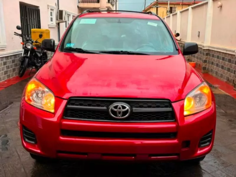 TOYOTA RAV 4 - 2011