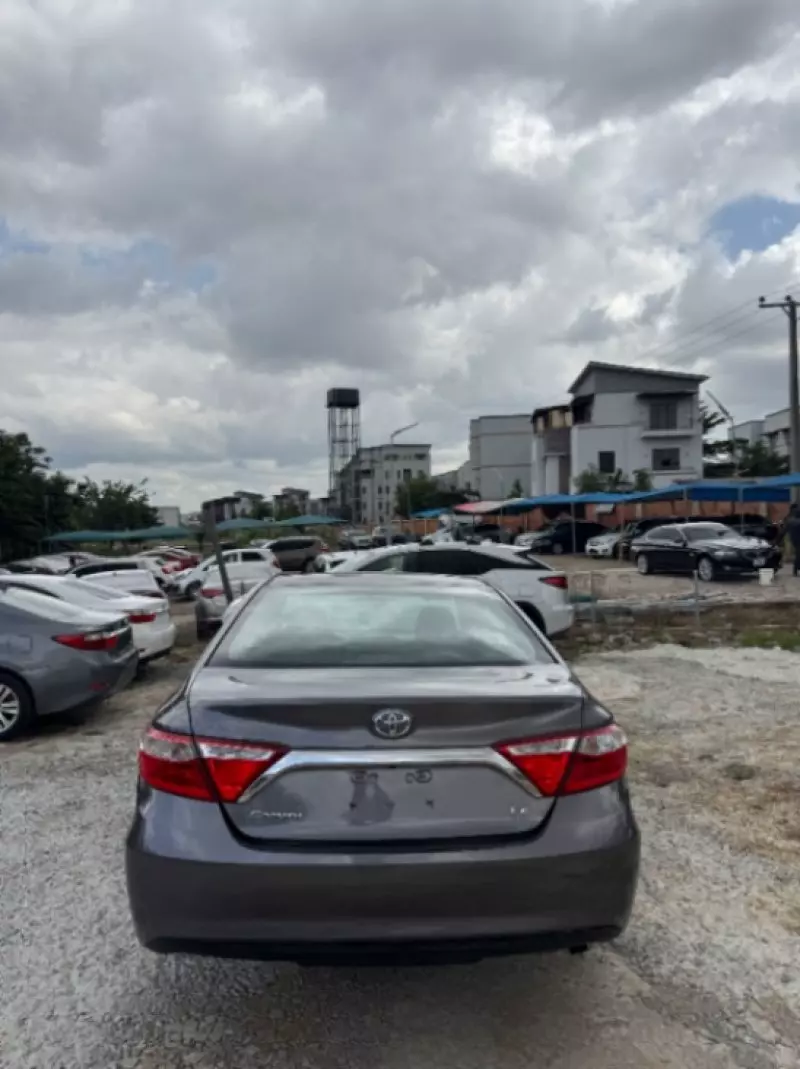 TOYOTA Camry   - 2015