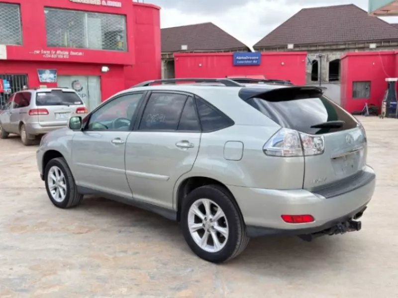 Lexus RX - 2009