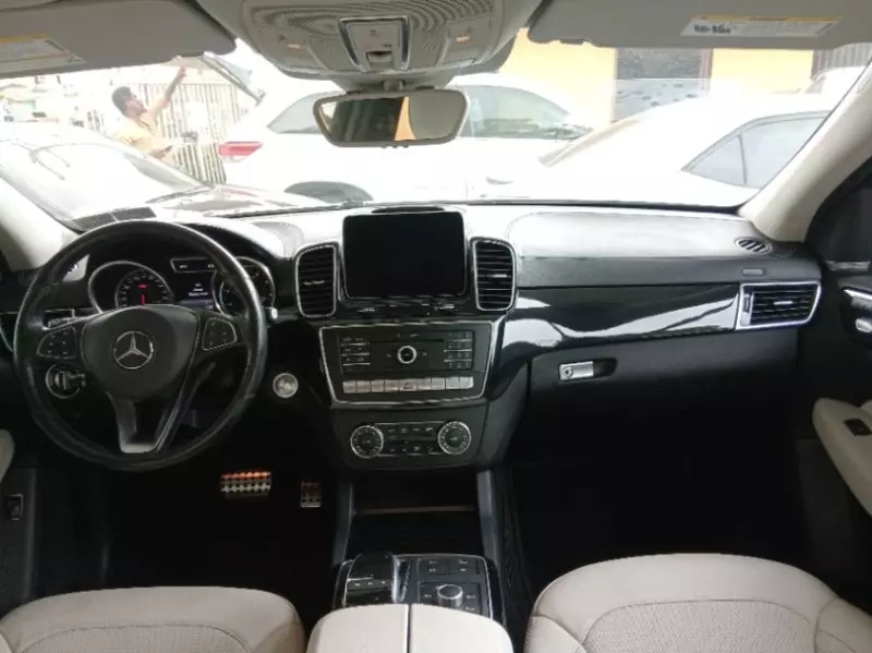 Mercedes-Benz Gle-class   - 2019