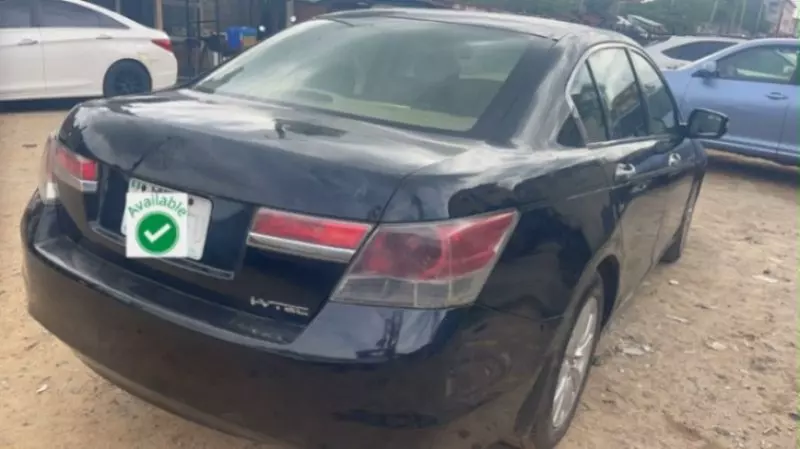 Honda Accord - 2012