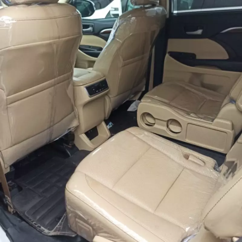 TOYOTA Highlander - 2018